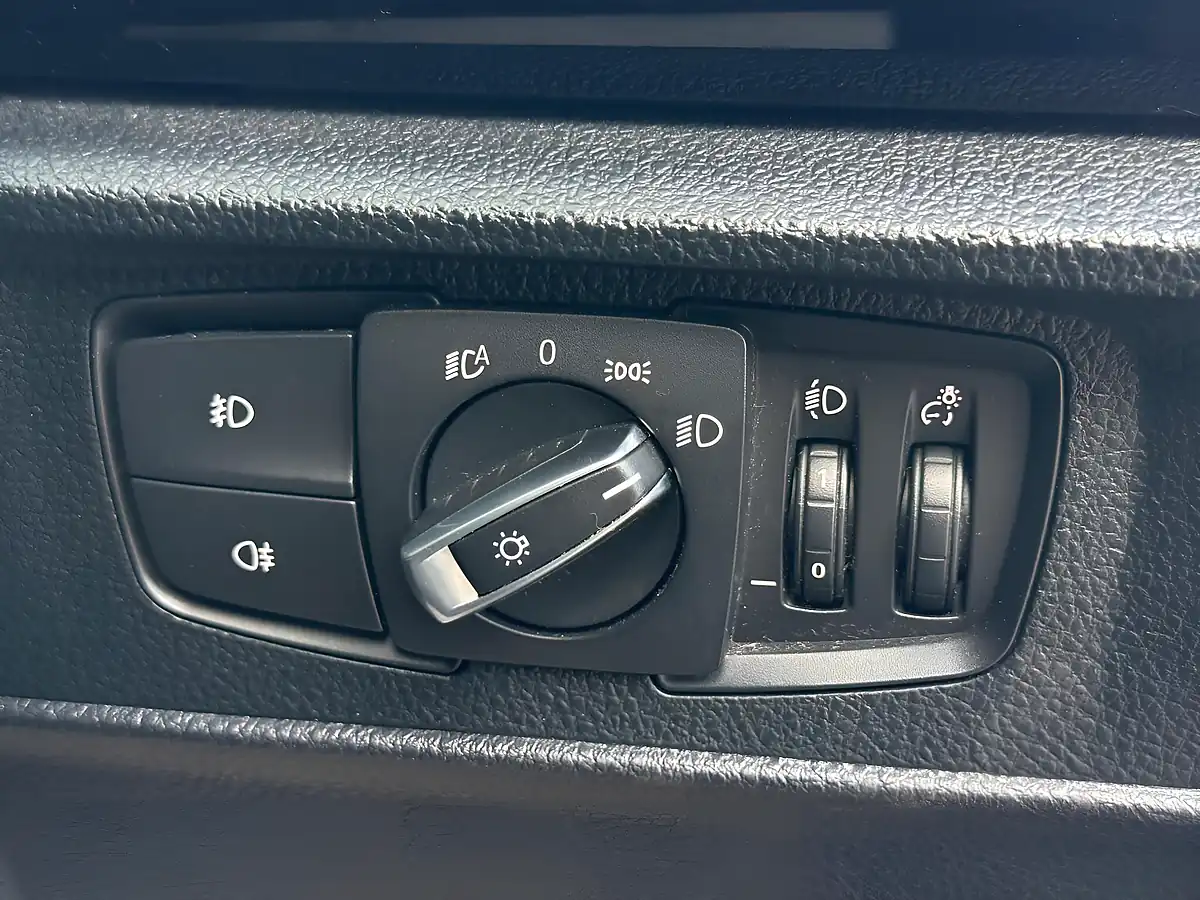 Used 2013 BMW 1 Series M Sport Black - Interior and Exterior details 12