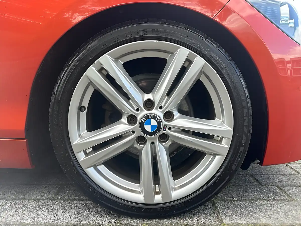 Used 2013 BMW 1 Series M Sport Orange - Interior and Exterior details 8