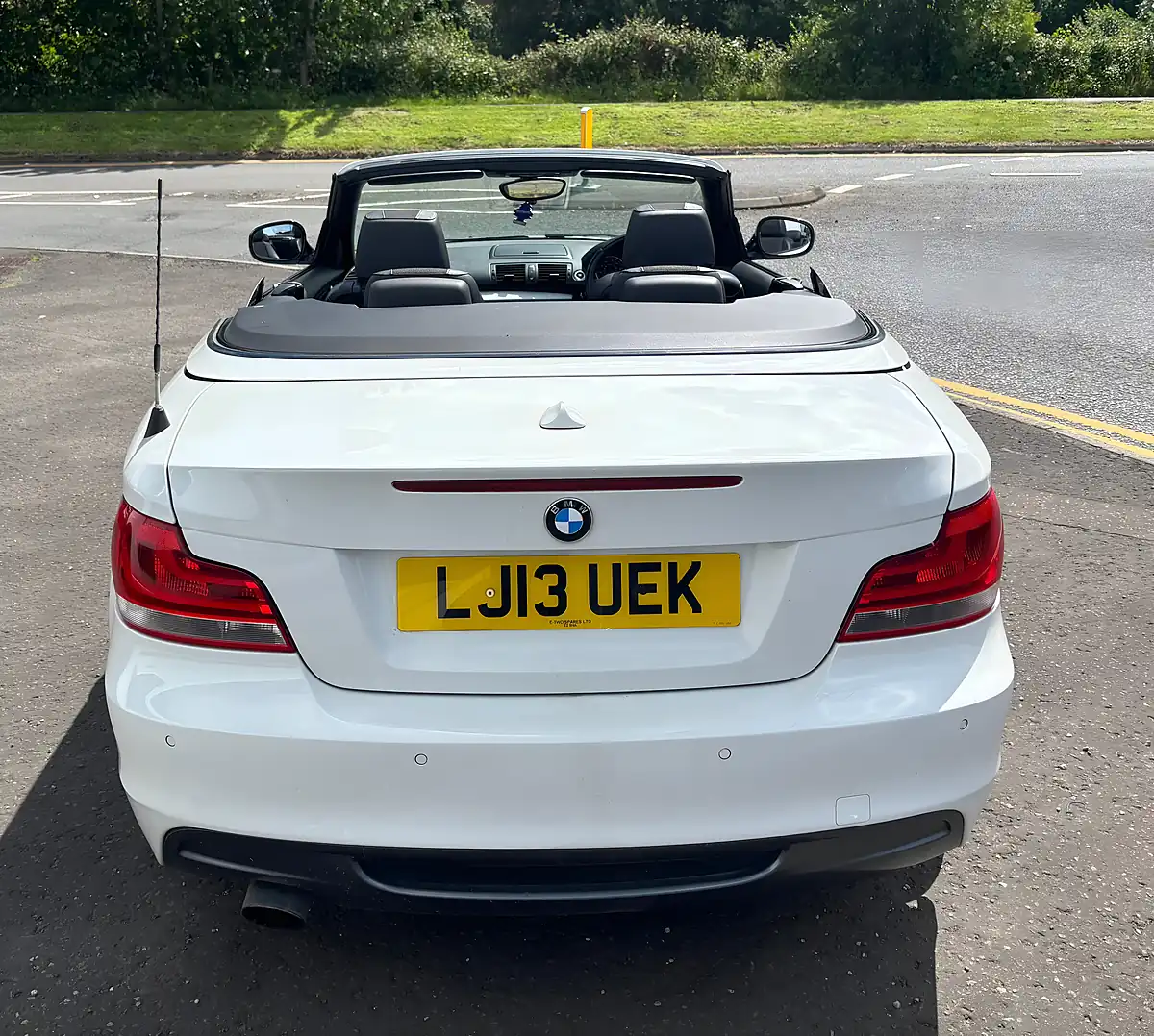 Used 2013 BMW 1 Series M Sport White - Interior and Exterior details 11