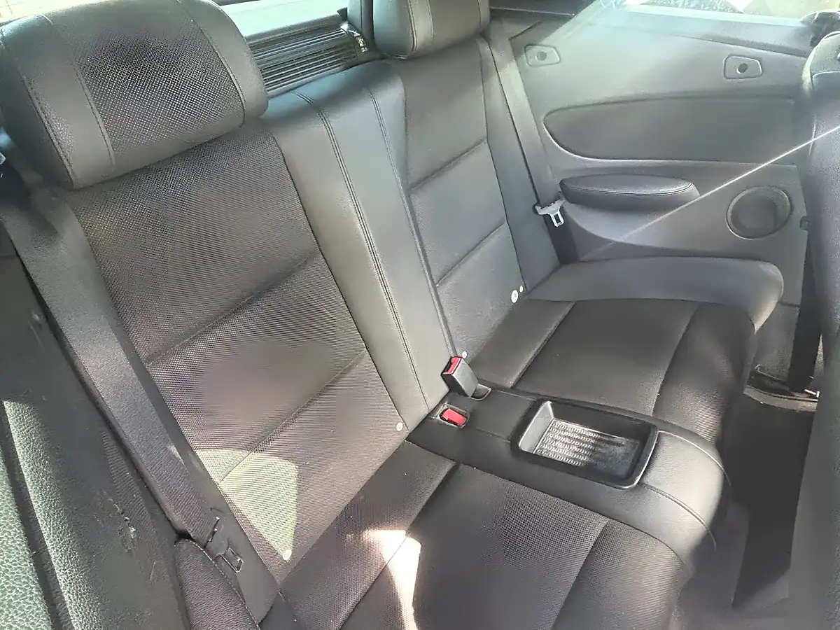 Used 2013 BMW 1 Series M Sport White - Interior and Exterior details 17