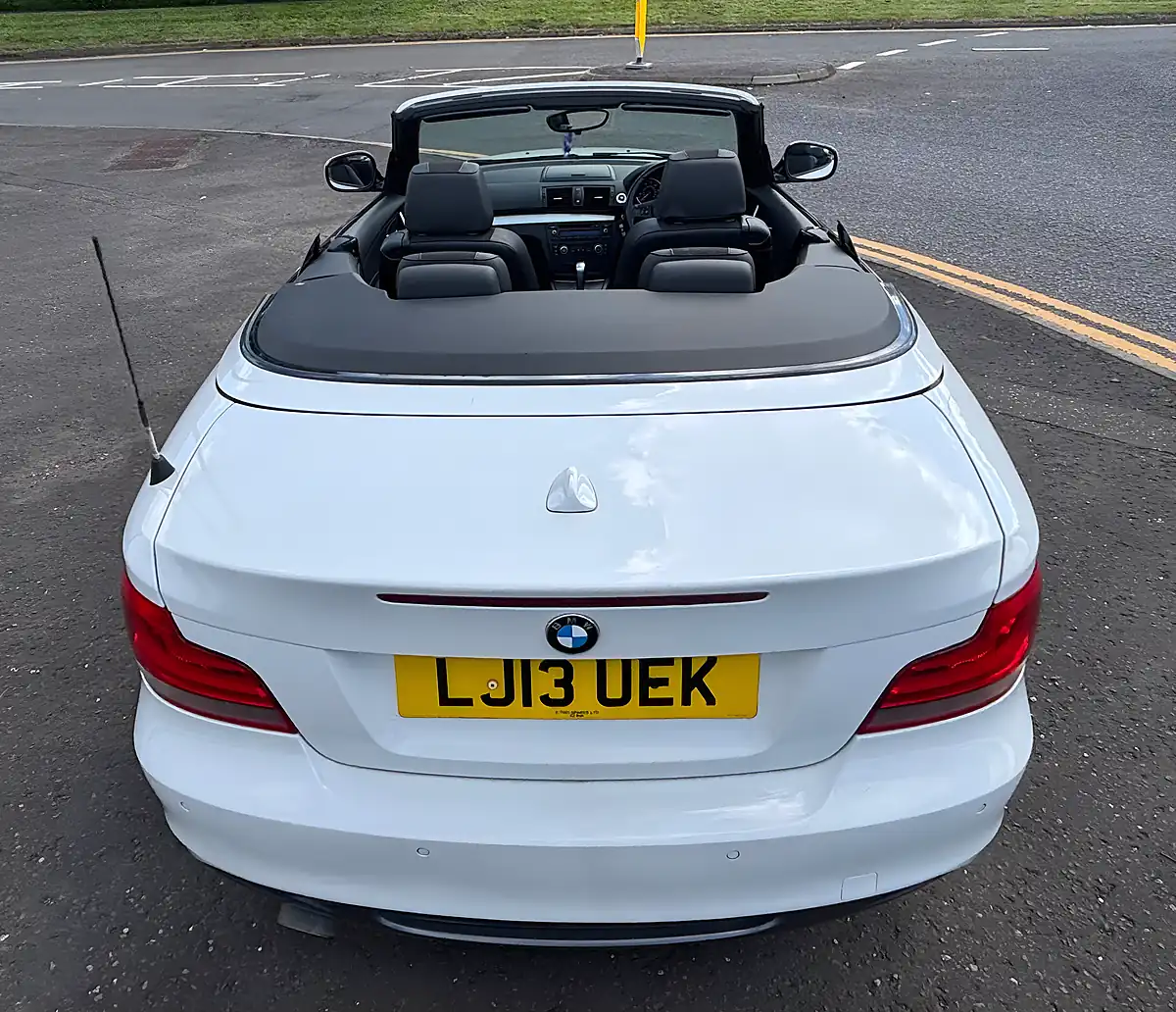 Used 2013 BMW 1 Series M Sport White - Interior and Exterior details 8