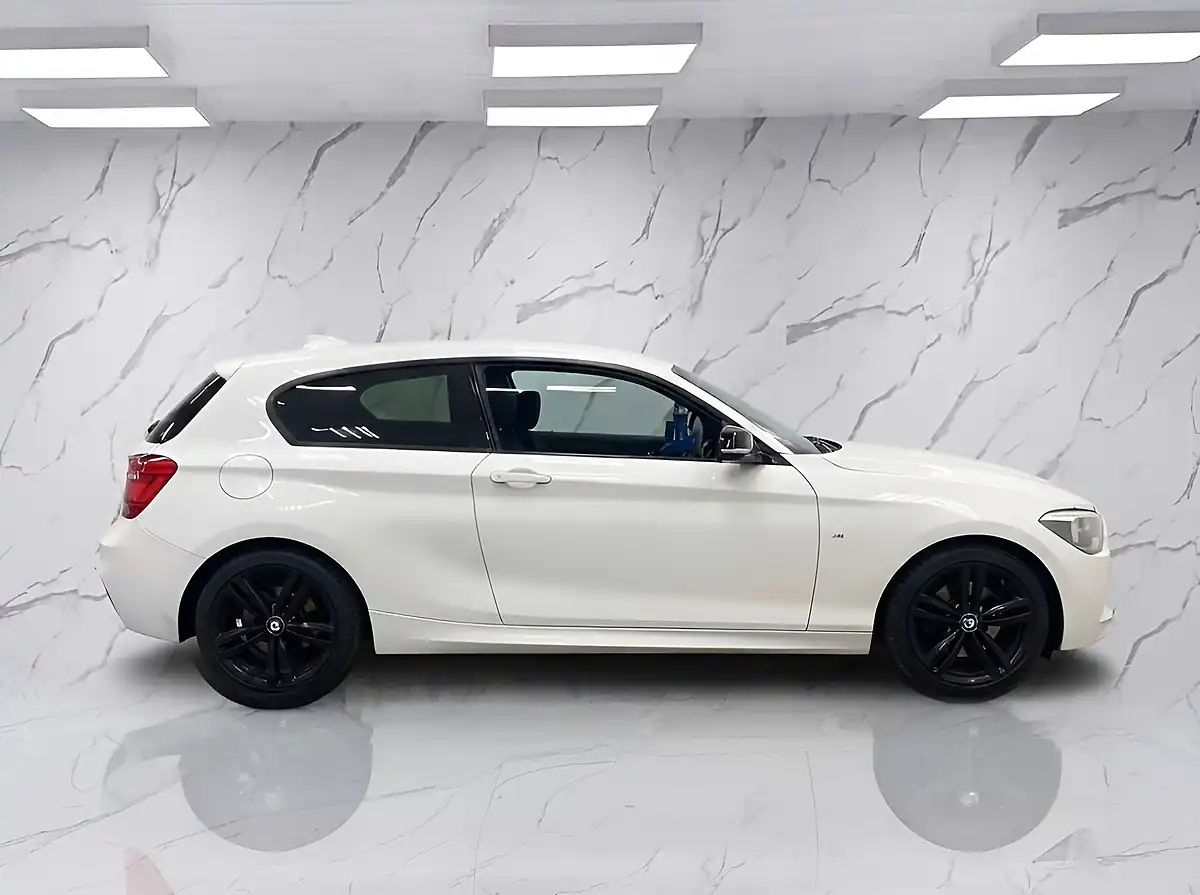 Used 2013 BMW 1 Series M Sport White - Interior and Exterior details 6