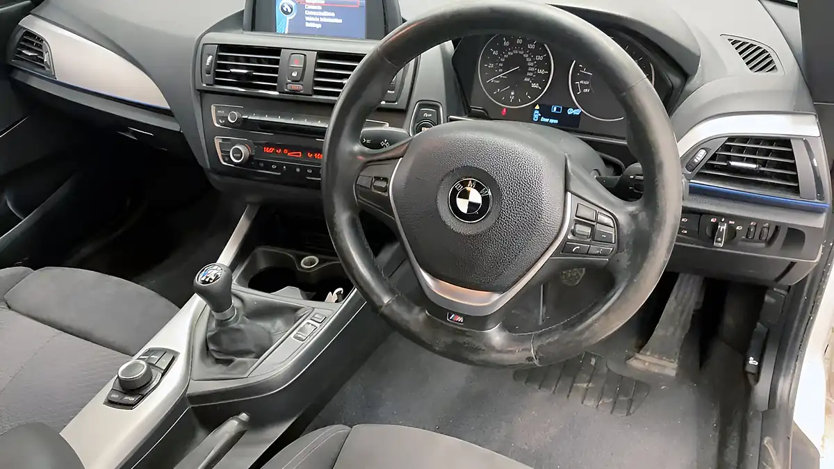 Used 2013 BMW 1 Series M Sport White - Interior and Exterior details 8