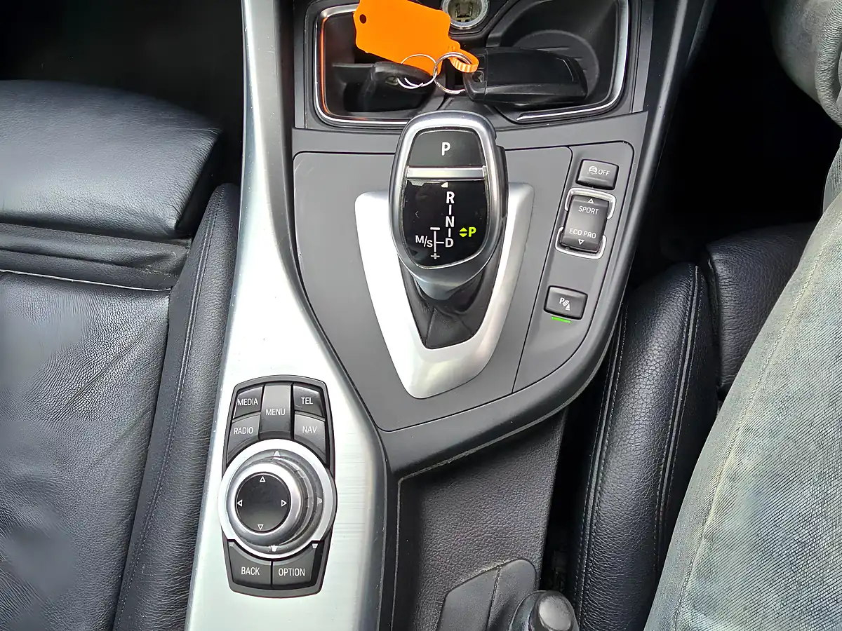 Used 2013 BMW 1 Series M135i Black - Interior and Exterior details 12