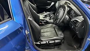 Used 2013 BMW 1 Series M135i Blue - Interior and Exterior details 8
