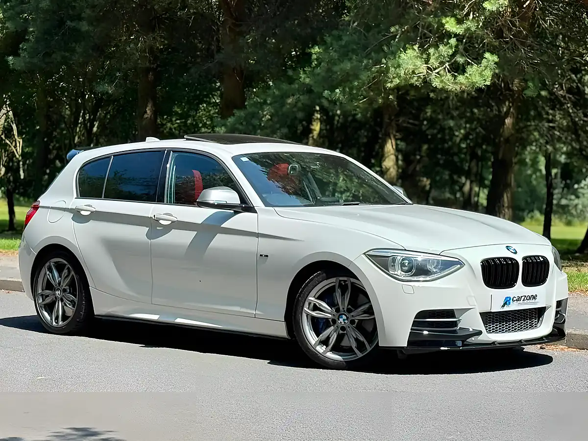 Used 2013 BMW 1 Series M135i White - Interior and Exterior details 19