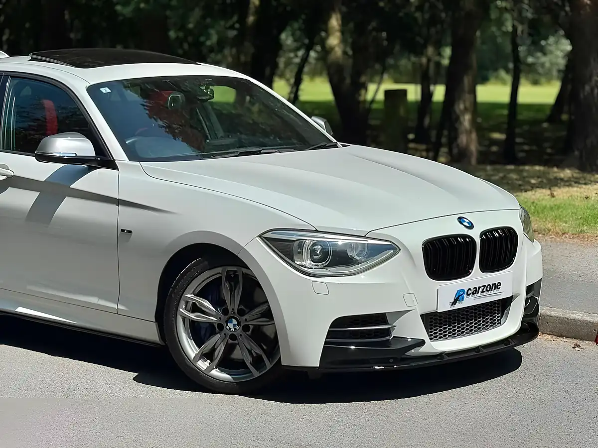 Used 2013 BMW 1 Series M135i White - Interior and Exterior details 20