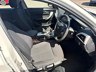 Used 2013 BMW 1 Series Se White - Interior and Exterior details 12