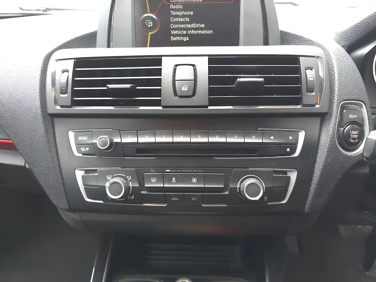 Used 2013 BMW 1 Series Sport Blue - Interior and Exterior details 11