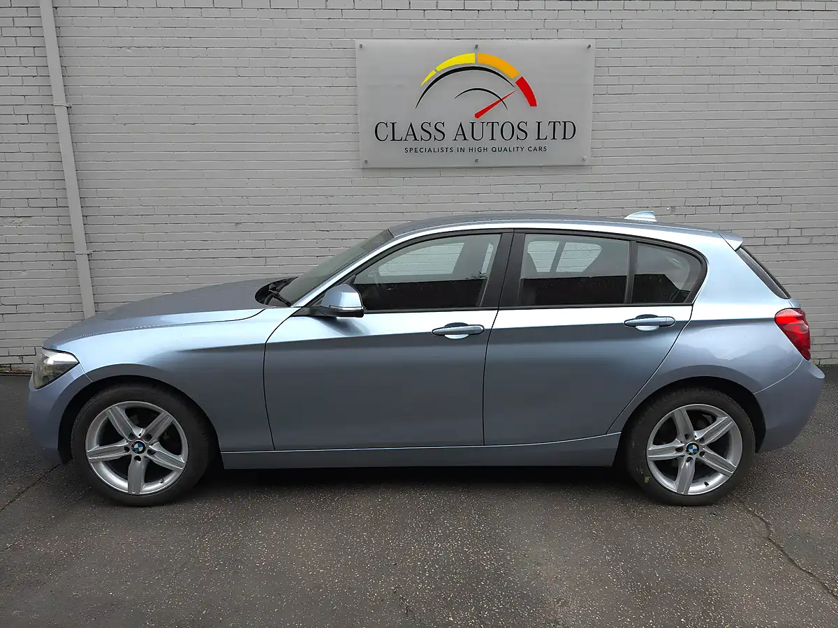 Used 2013 BMW 1 Series Sport Blue - Interior and Exterior details 8