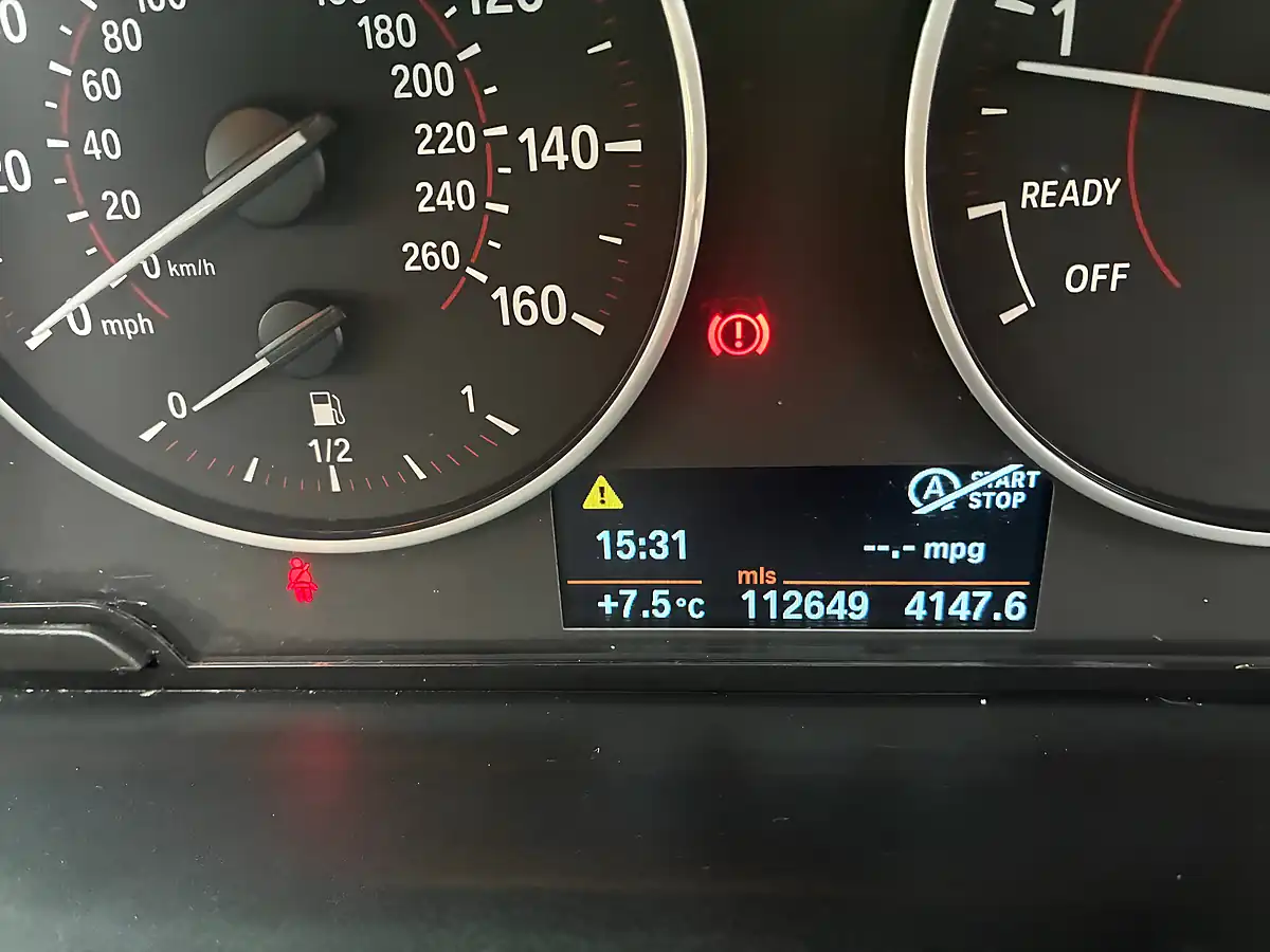 Used 2013 BMW 1 Series Sport Grey - Interior and Exterior details 12
