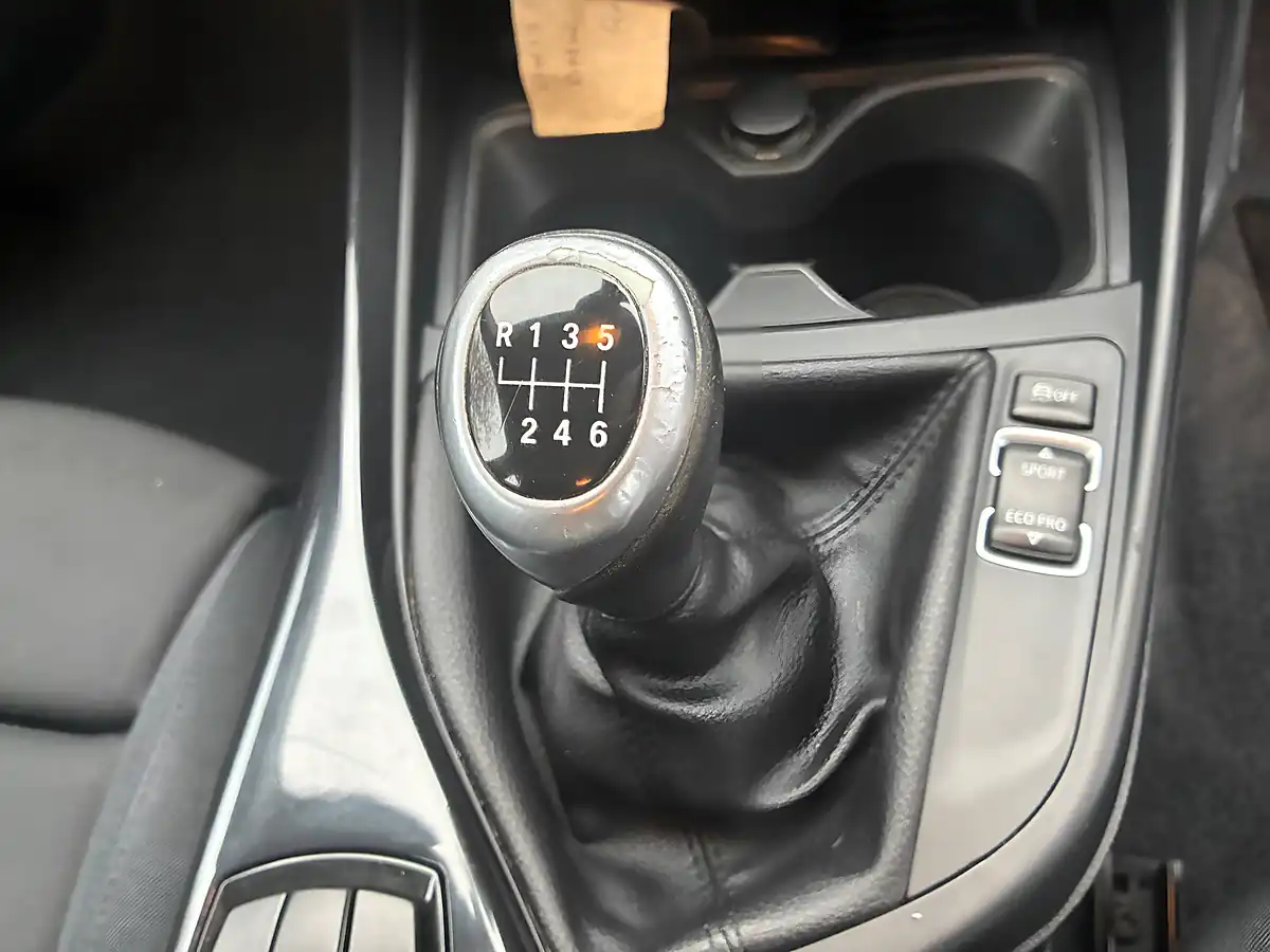 Used 2013 BMW 1 Series Sport Grey - Interior and Exterior details 15