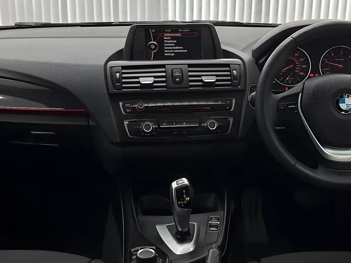 Used 2013 BMW 1 Series Sport Jet Black - Interior and Exterior details 13