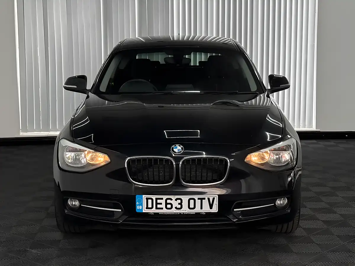 Used 2013 BMW 1 Series Sport Jet Black - Interior and Exterior details 5