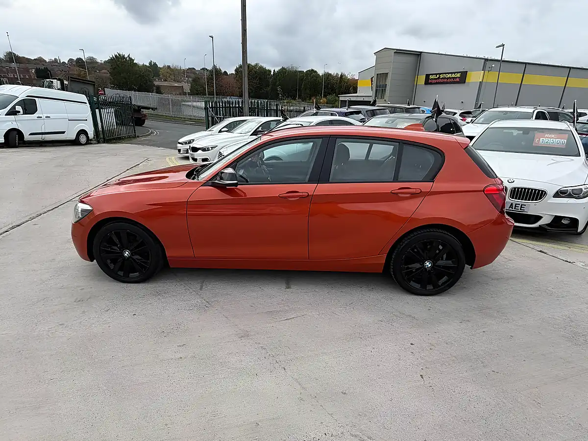 Used 2013 BMW 1 Series Sport Orange - Interior and Exterior details 8