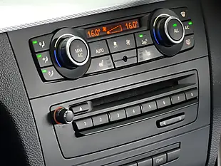 Used 2013 BMW 1 Series Sport Plus Edition Le Mans Blue - Interior and Exterior details 19