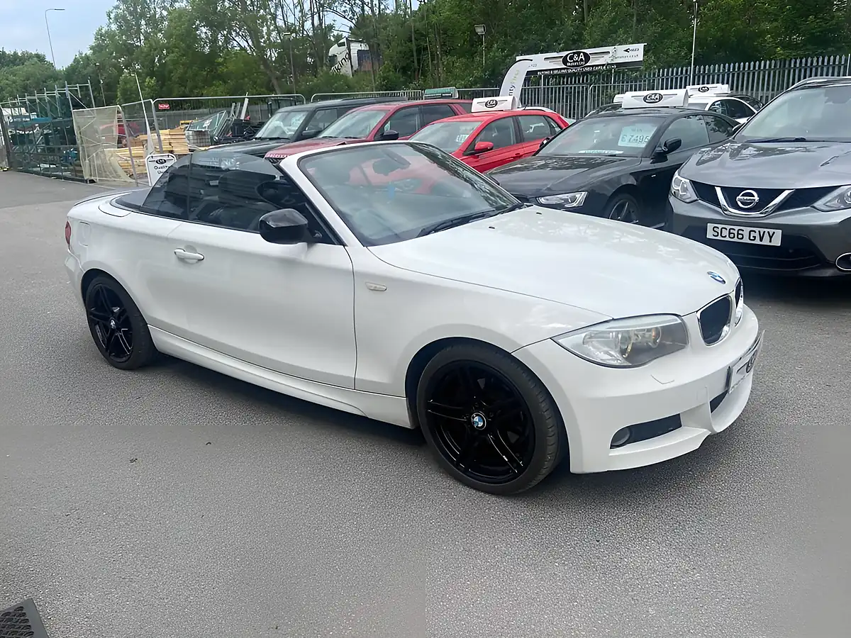 Used 2013 BMW 1 Series Sport Plus Edition White - Interior and Exterior details 9