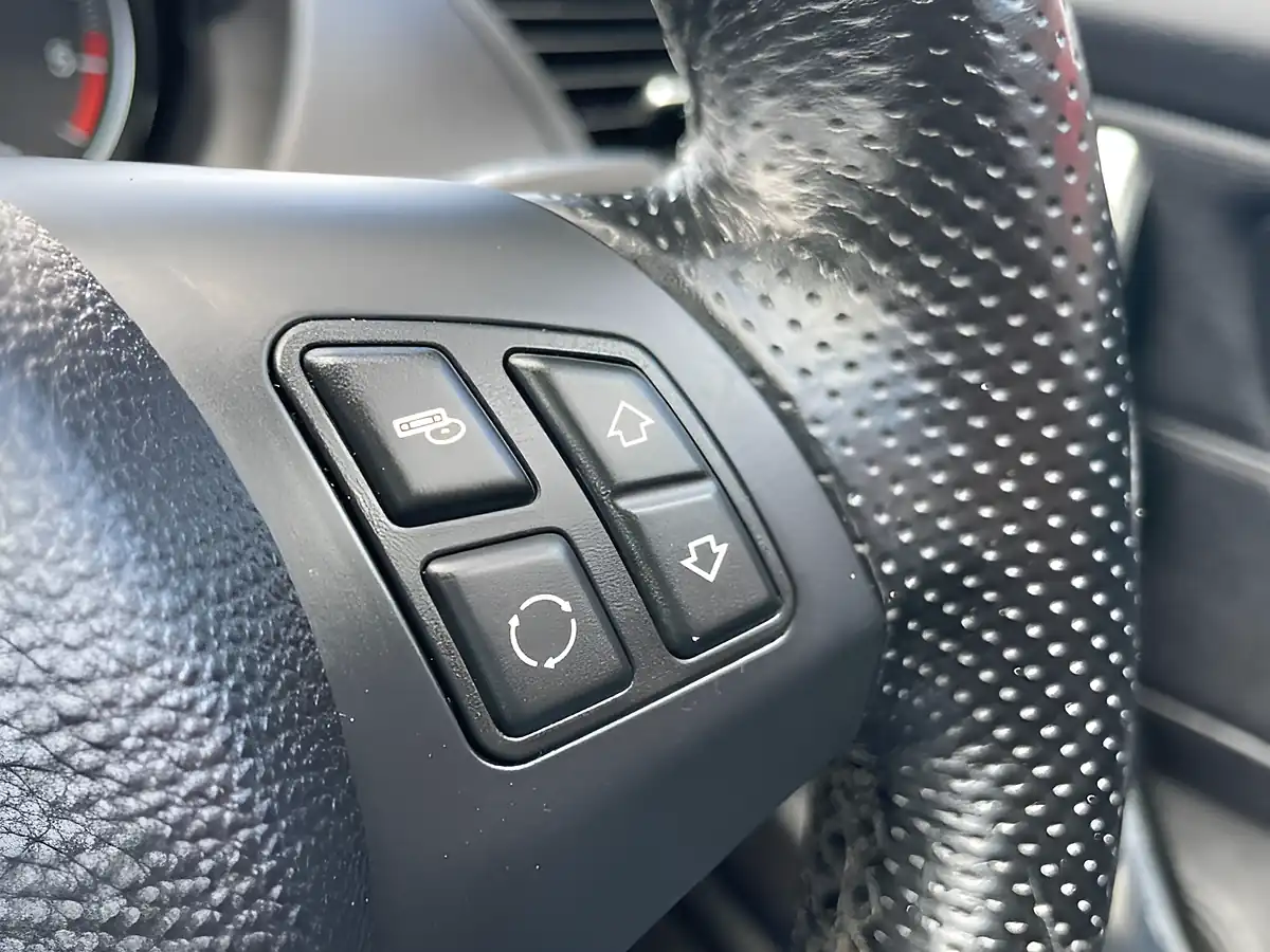 Used 2013 BMW 1 Series Sport Plus Edition White - Interior and Exterior details 17