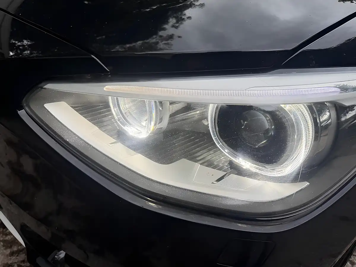 Used 2013 BMW 1 Series Urban Black - Interior and Exterior details 18