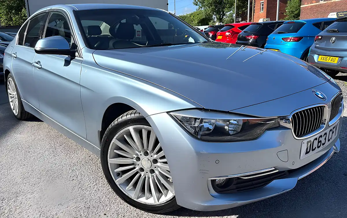Used 2013 BMW 3 Series Luxury Blue - Interior and Exterior details 2