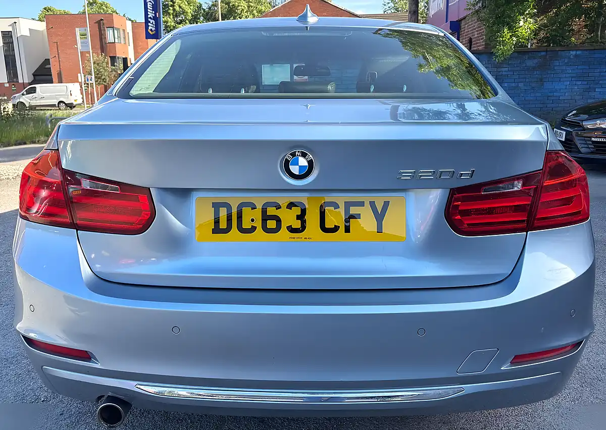 Used 2013 BMW 3 Series Luxury Blue - Interior and Exterior details 7