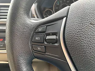 Used 2013 BMW 3 Series Luxury Touring Blue - Interior and Exterior details 14