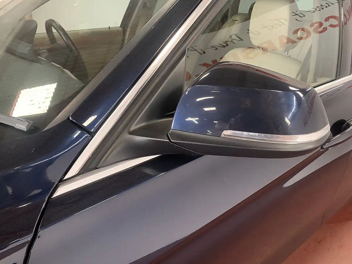 Used 2013 BMW 3 Series Luxury Touring Blue - Interior and Exterior details 19