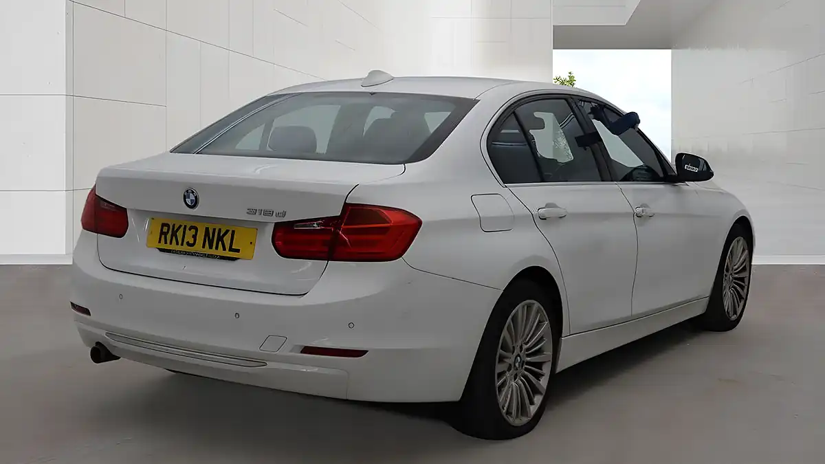 Used 2013 BMW 3 Series Luxury White - Interior and Exterior details 6