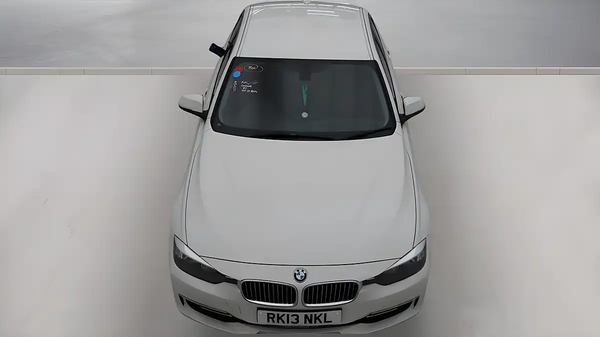Used 2013 BMW 3 Series Luxury White - Interior and Exterior details 7