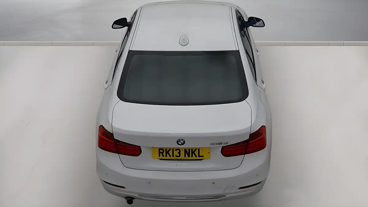 Used 2013 BMW 3 Series Luxury White - Interior and Exterior details 8
