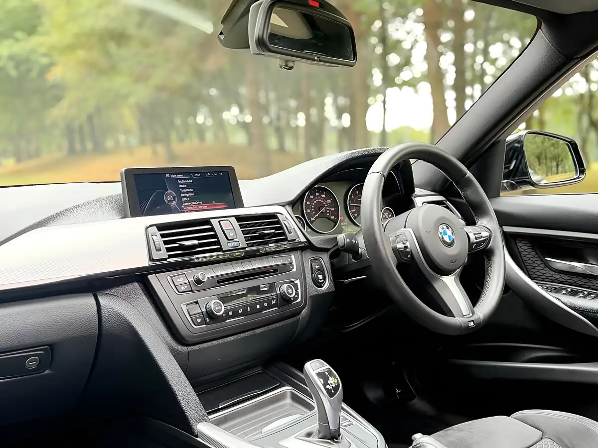 Used 2013 BMW 3 Series M Sport Black - Interior and Exterior details 3