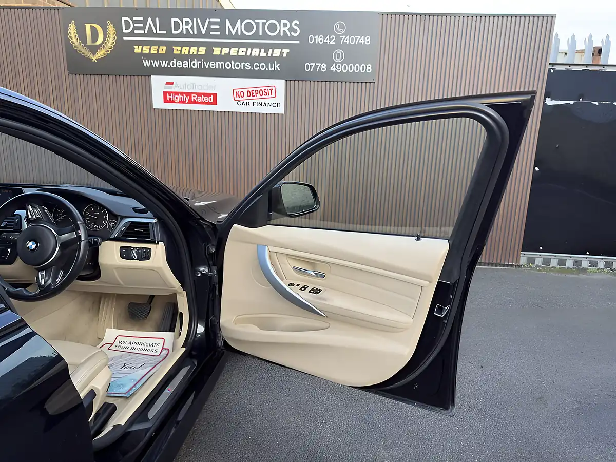 Used 2013 BMW 3 Series M Sport Black - Interior and Exterior details 10