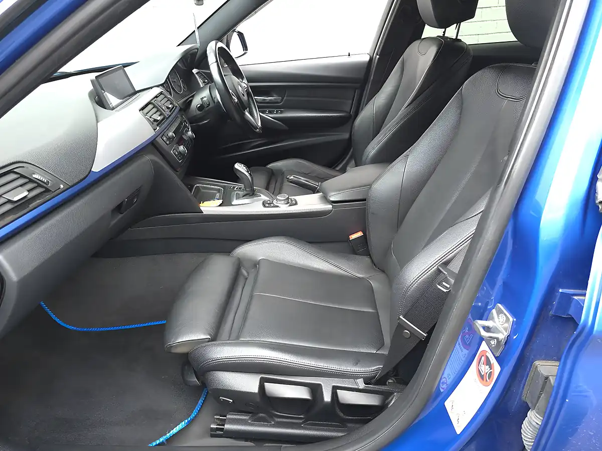 Used 2013 BMW 3 Series M Sport Blue - Interior and Exterior details 13