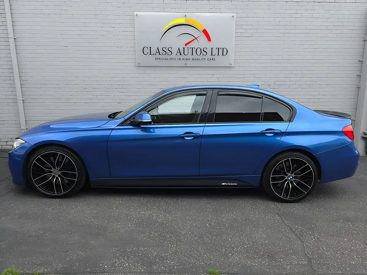 Used 2013 BMW 3 Series M Sport Blue - Interior and Exterior details 8
