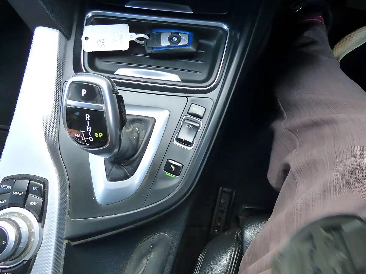 Used 2013 BMW 3 Series M Sport Red - Interior and Exterior details 11