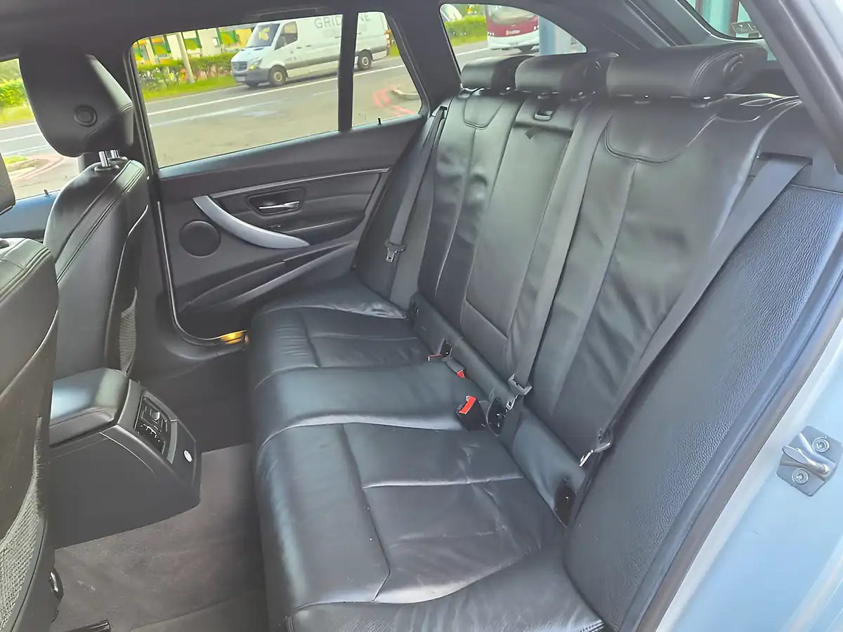 Used 2013 BMW 3 Series M Sport Silver - Interior and Exterior details 16