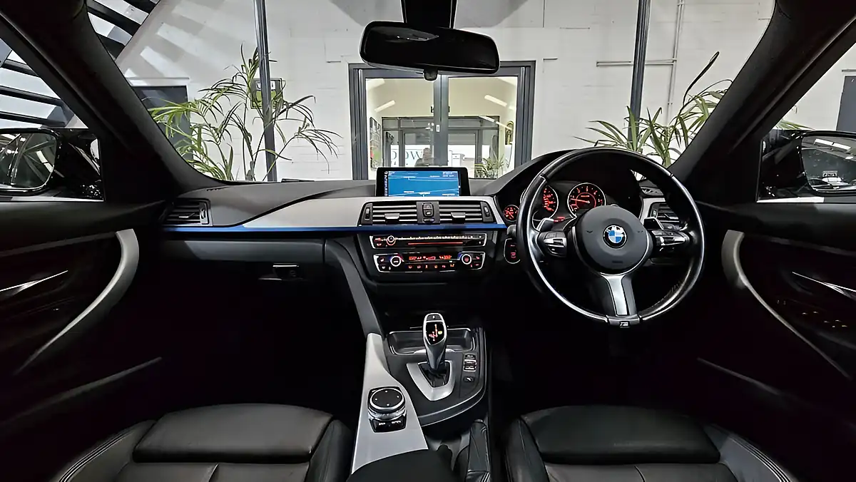 Used 2013 BMW 3 Series M Sport Silver - Interior and Exterior details 12