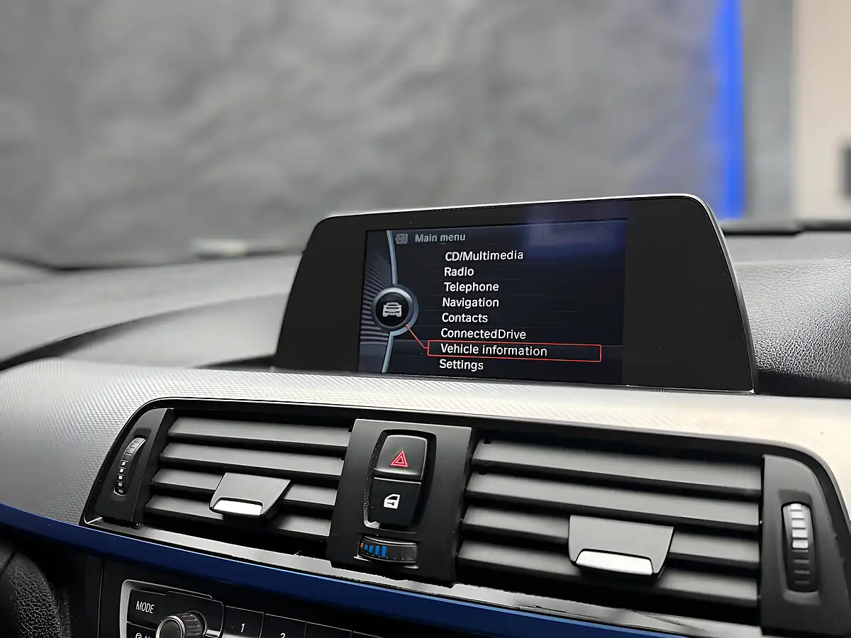 Used 2013 BMW 3 Series M Sport Touring Black - Interior and Exterior details 17