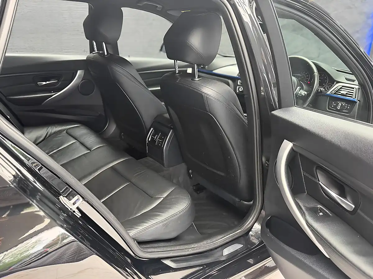 Used 2013 BMW 3 Series M Sport Touring Black - Interior and Exterior details 20