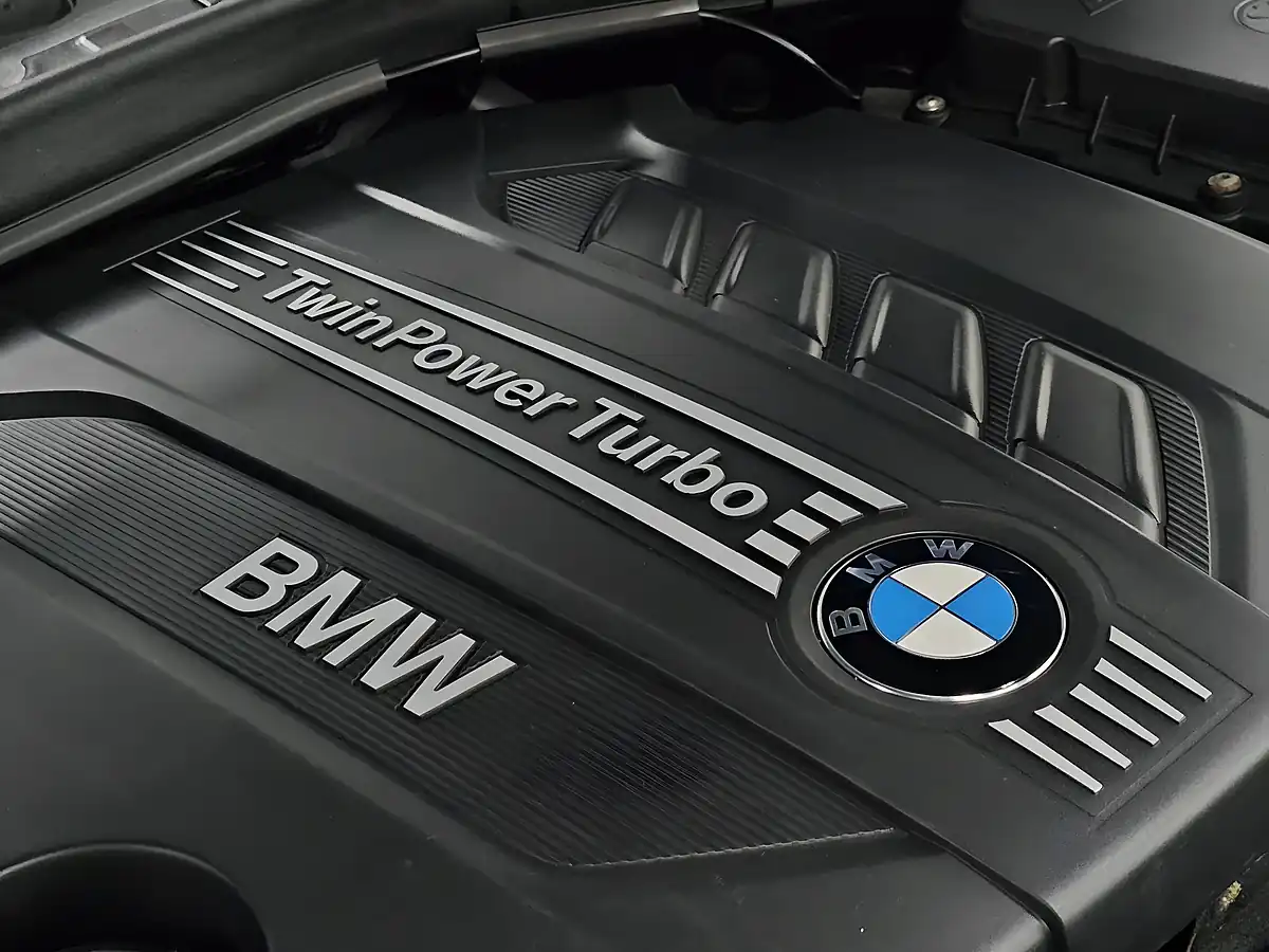 Used 2013 BMW 3 Series M Sport Touring Estoril Blue - Interior and Exterior details 20