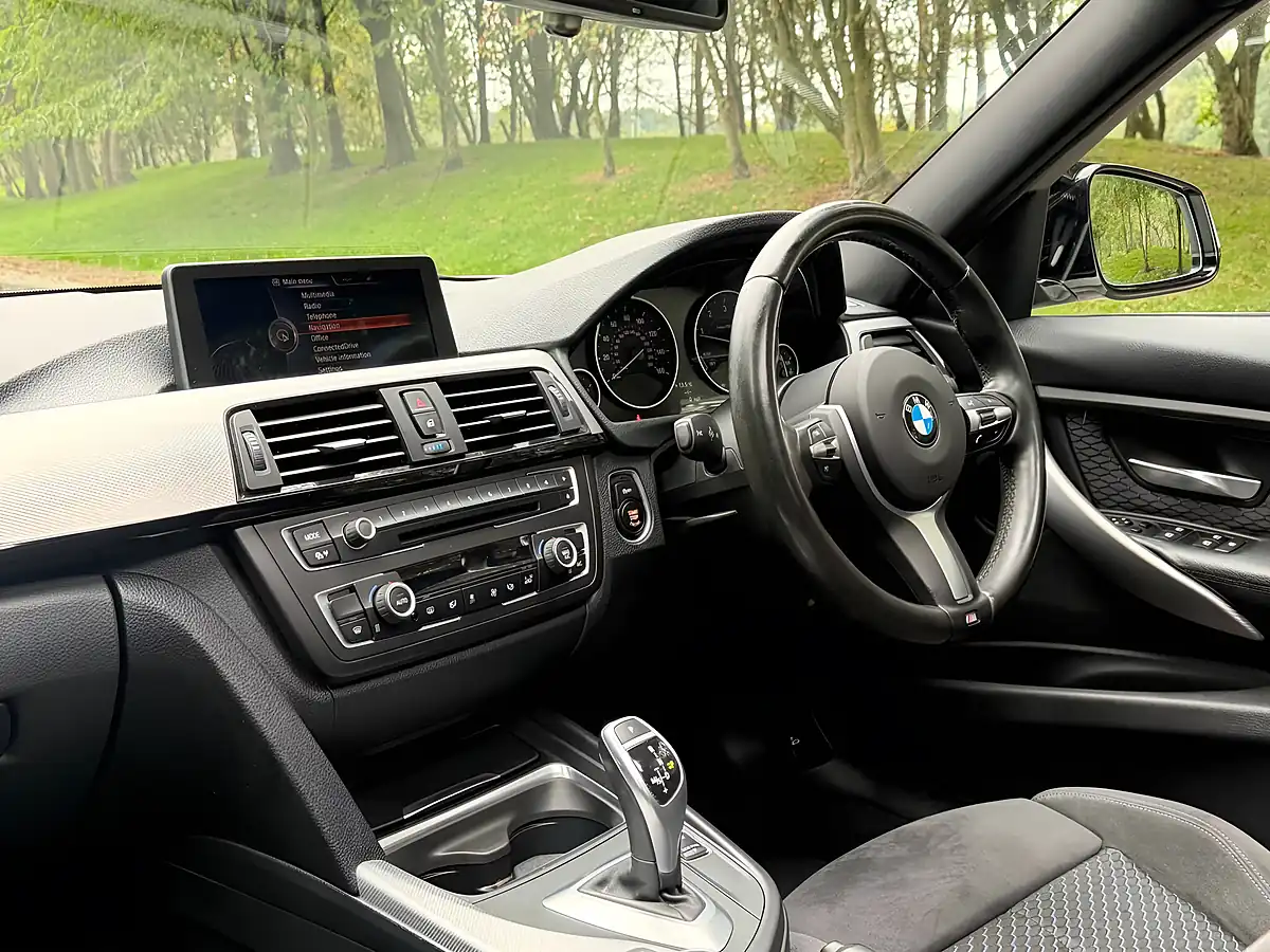 Used 2013 BMW 3 Series M Sport White - Interior and Exterior details 3