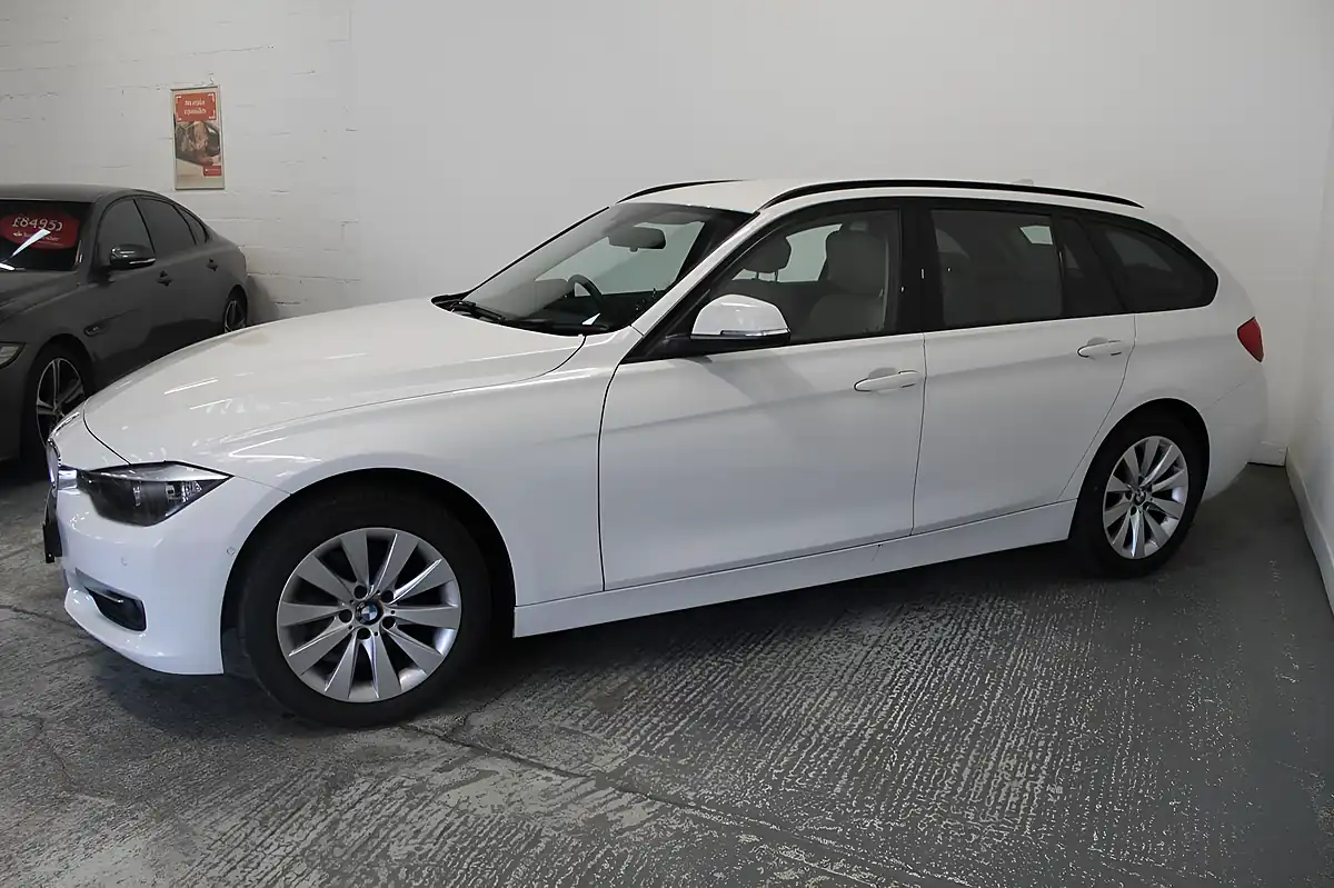 Used 2013 BMW 3 Series Modern Touring White - Interior and Exterior details 4
