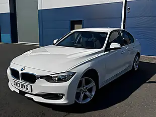 Used 2013 BMW 3 Series Se White - Interior and Exterior details 4