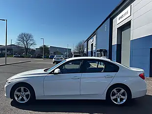 Used 2013 BMW 3 Series Se White - Interior and Exterior details 9