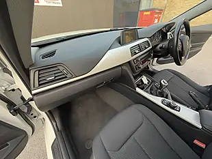 Used 2013 BMW 3 Series Se White - Interior and Exterior details 11