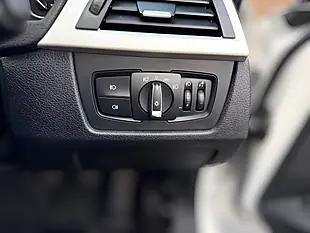 Used 2013 BMW 3 Series Se White - Interior and Exterior details 14