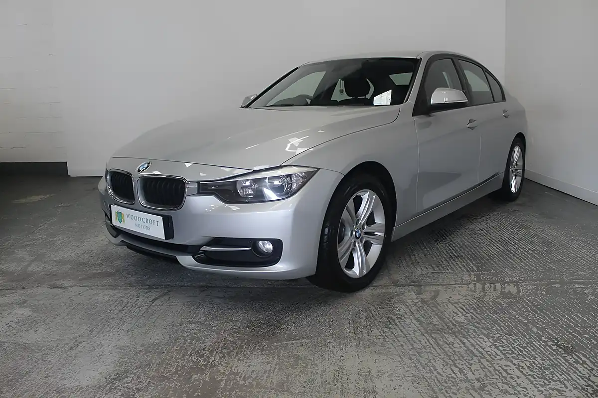 Used 2013 BMW 3 Series Sport Silver - Interior and Exterior details 2