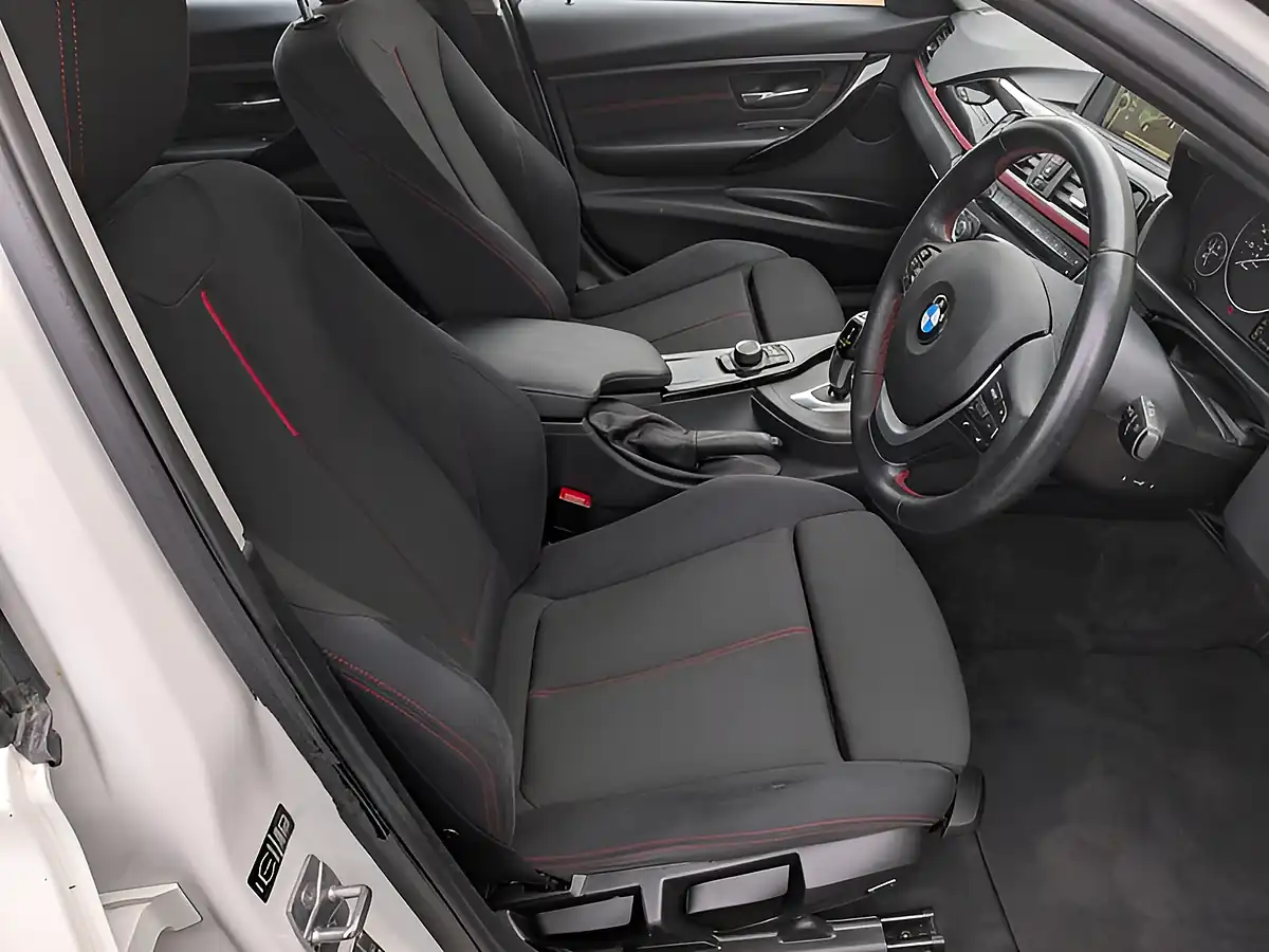 Used 2013 BMW 3 Series Sport Touring White - Interior and Exterior details 13