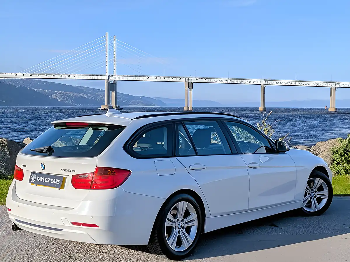 Used 2013 BMW 3 Series Sport Touring White - Interior and Exterior details 5
