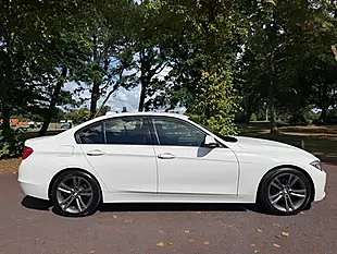 Used 2013 BMW 3 Series Sport White - Interior and Exterior details 2